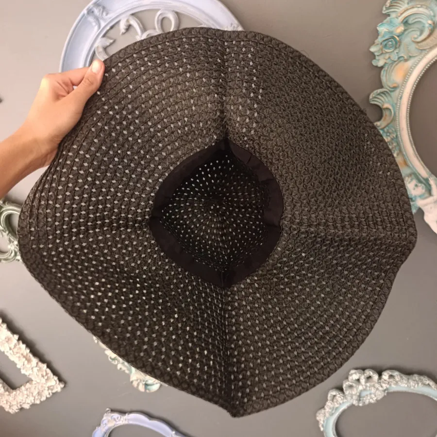 کلاه حصیری مشکی