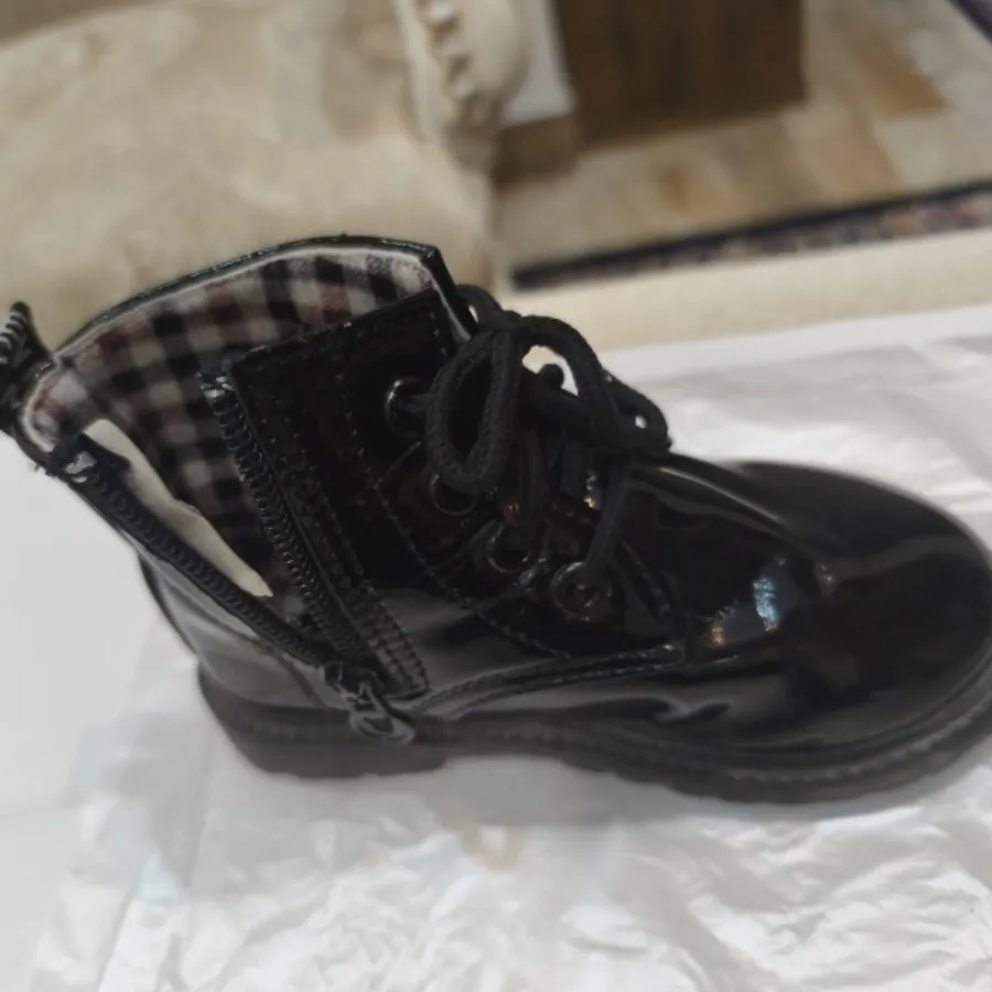 نیم بوت بچگانه