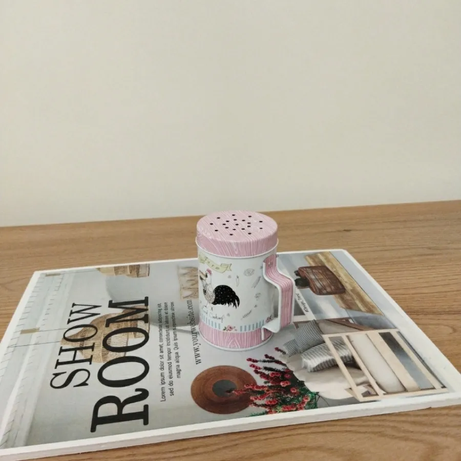 نمکدان فلزی