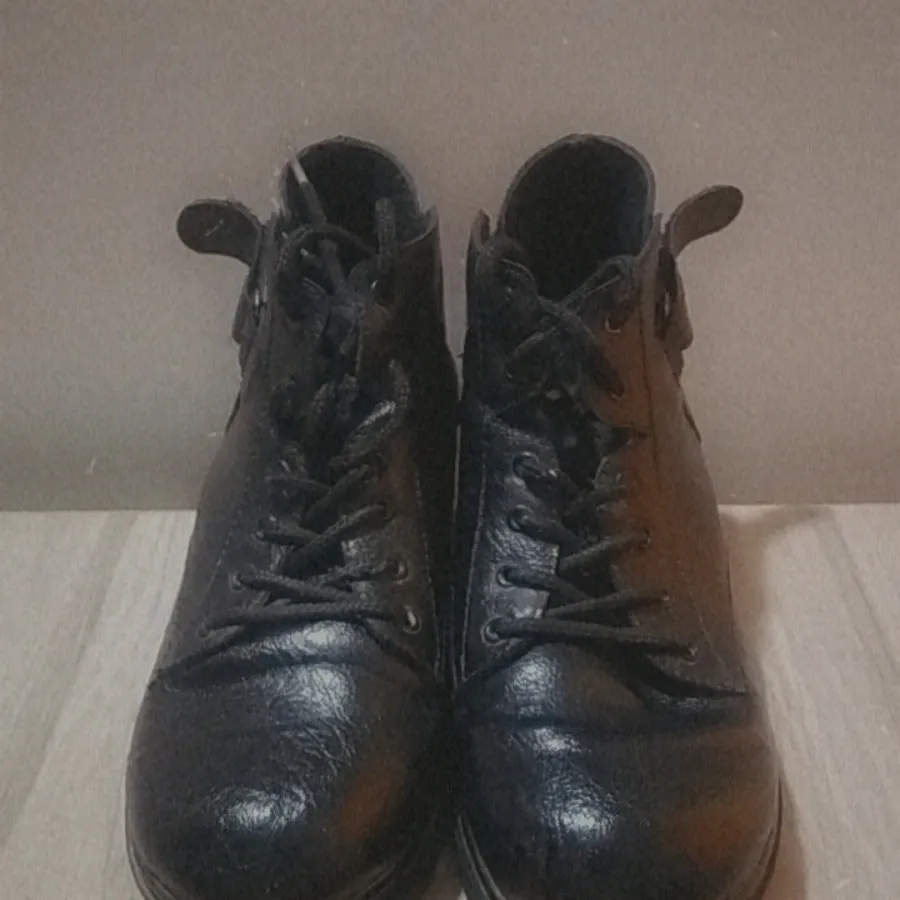 نیم بوت دخترانه