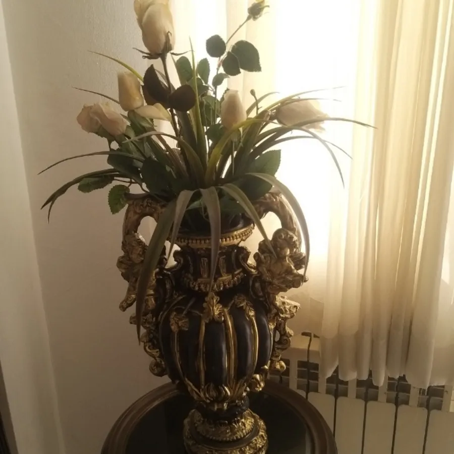 یک جفت گلدان