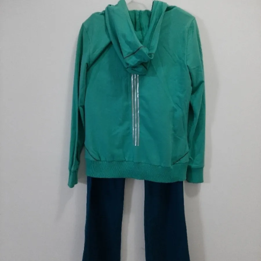 سویشرت و شلوار هالیدی