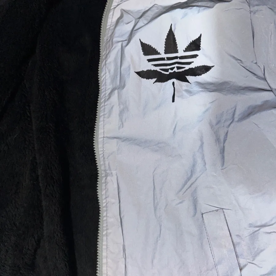 کاپشن شبرنگ ونس