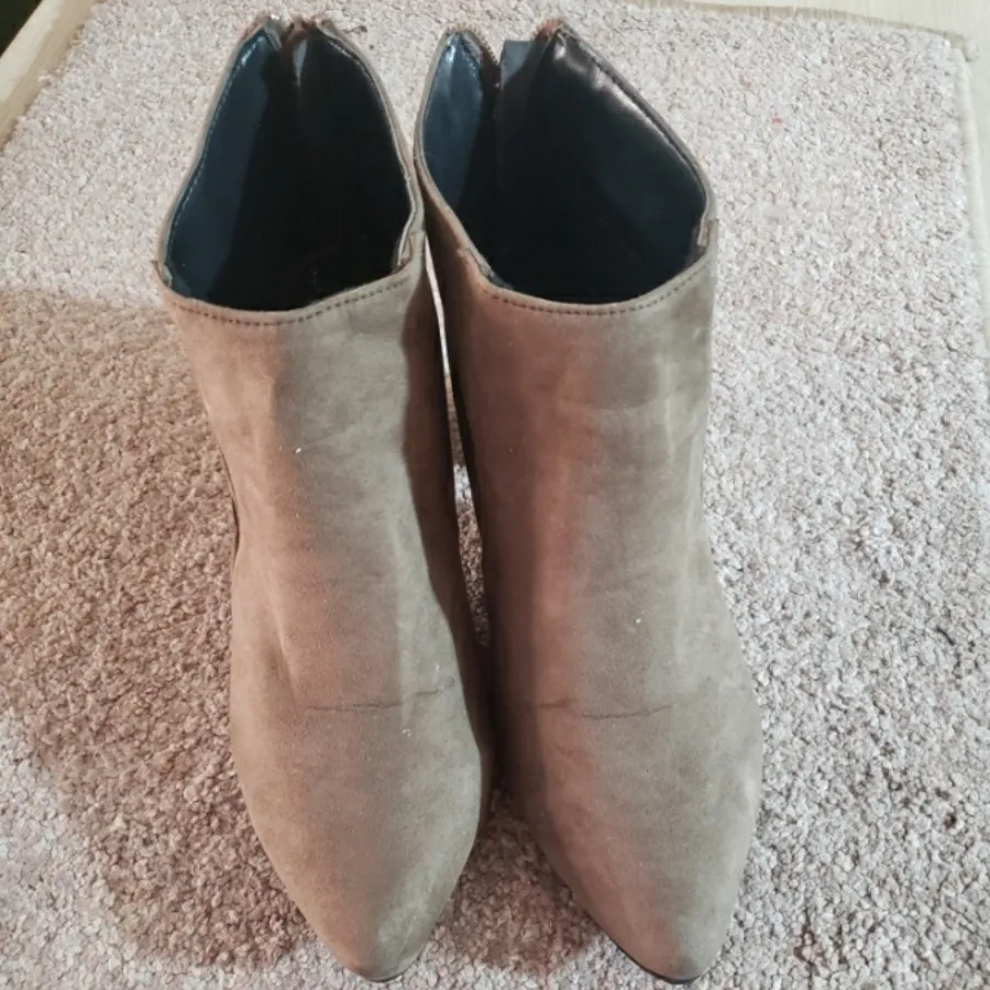 نیم بوت جیر نسکافه ایی