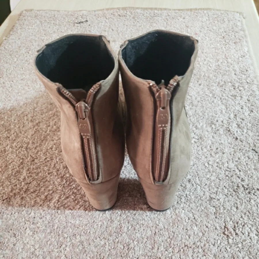 نیم بوت جیر نسکافه ایی