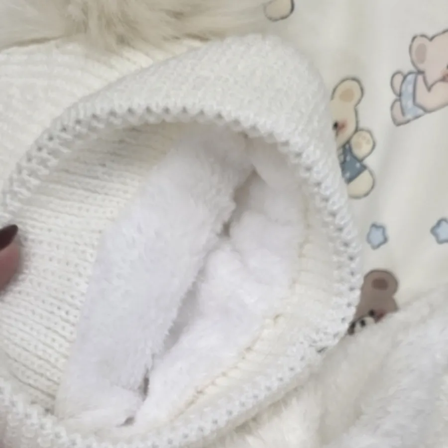 کاپشن و شال و کلاه بچگانه