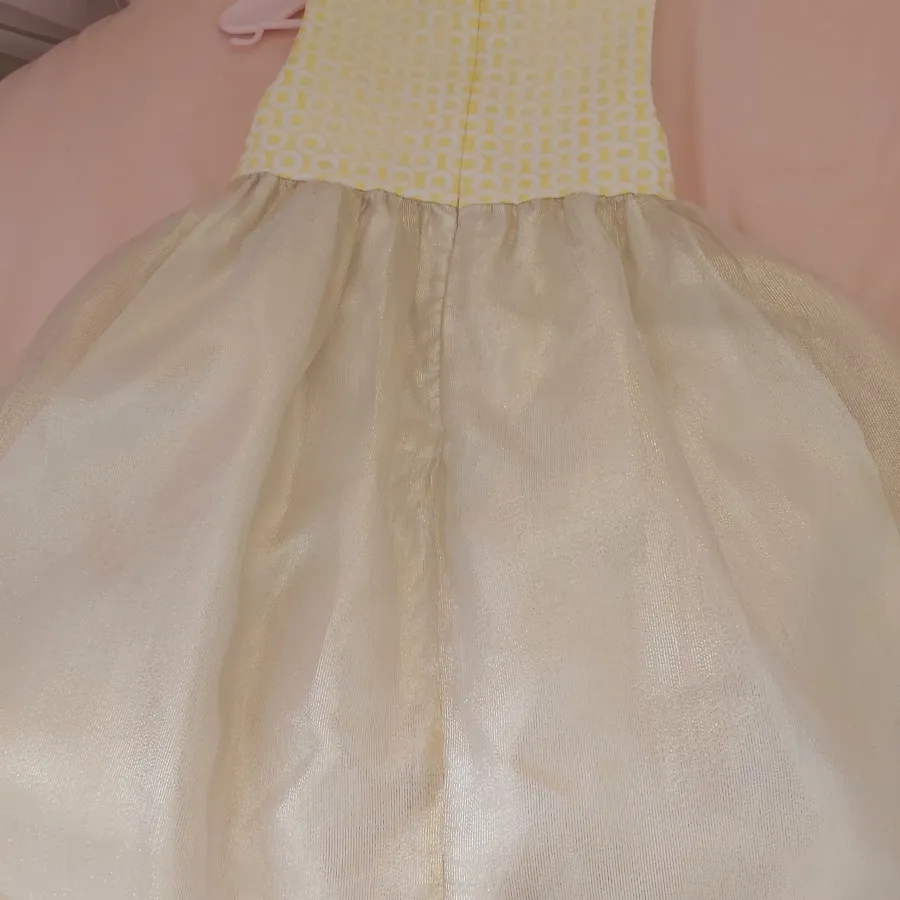 لباس مجلسی سفید طلایی