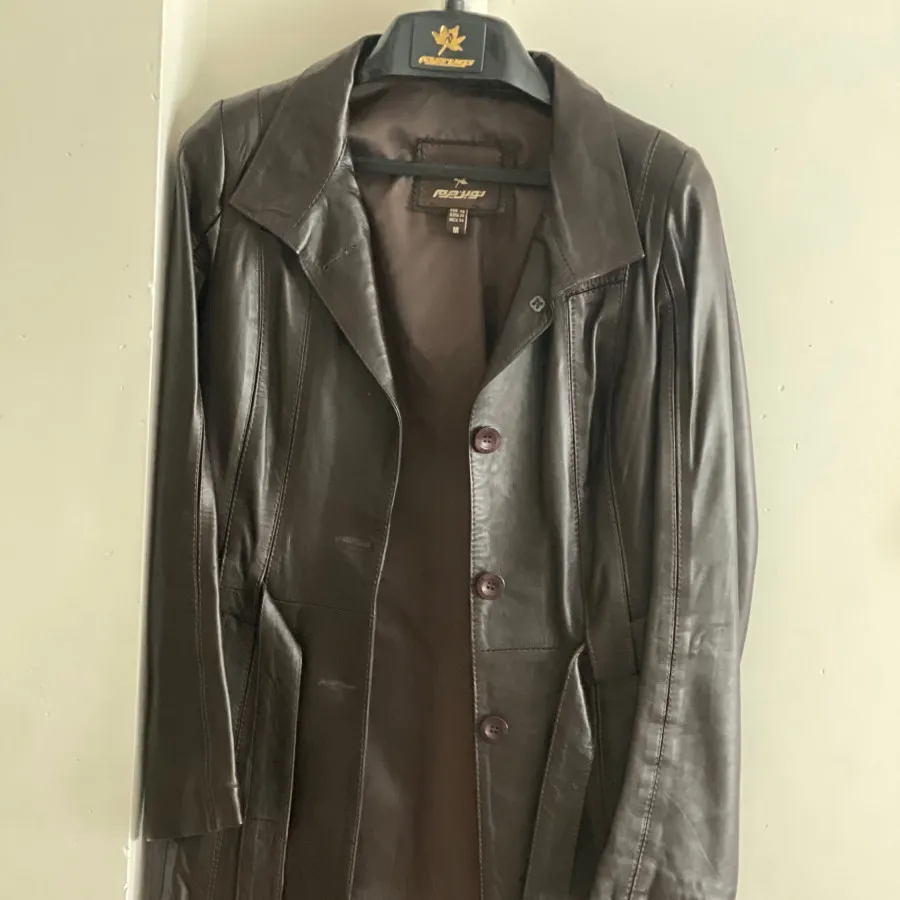 بارانی چرم نوین