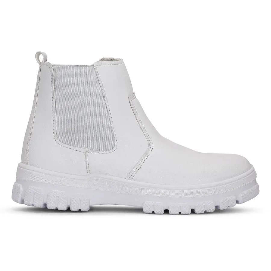 بوت سفید سایز 40/41