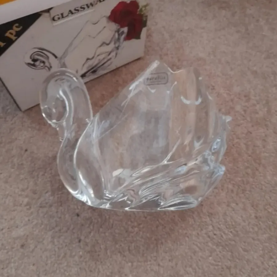 شکلاتخوری کریستال