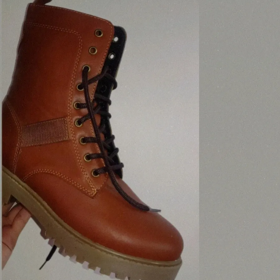 نیم بوت زنانه بندی