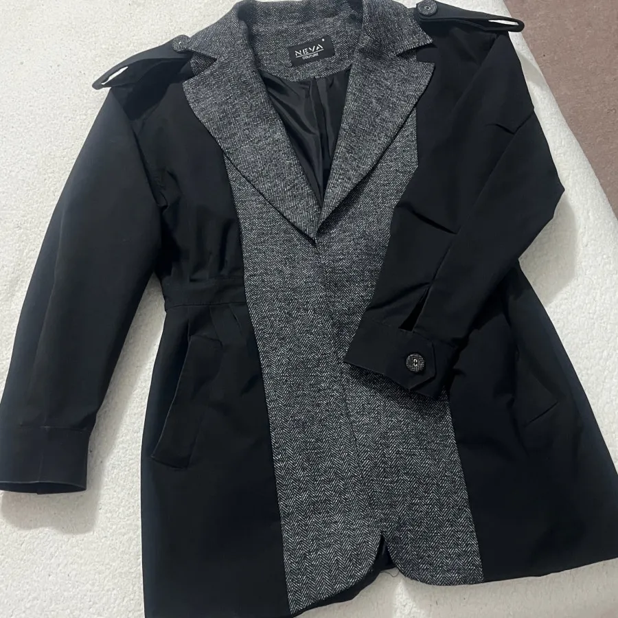 بارونی کوتاه مشکی