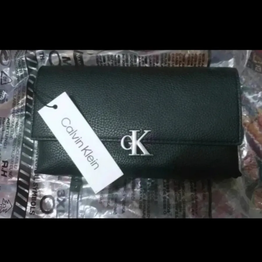 کیف کراس بادی Ck آمریکایی