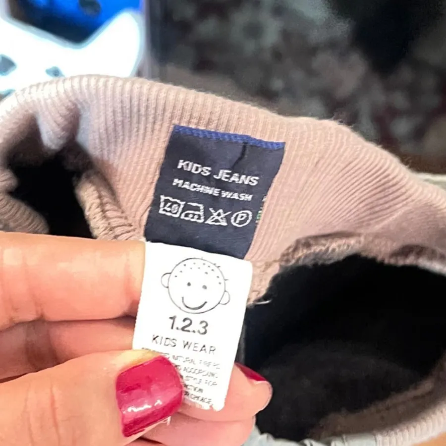 شلوار بچگانه