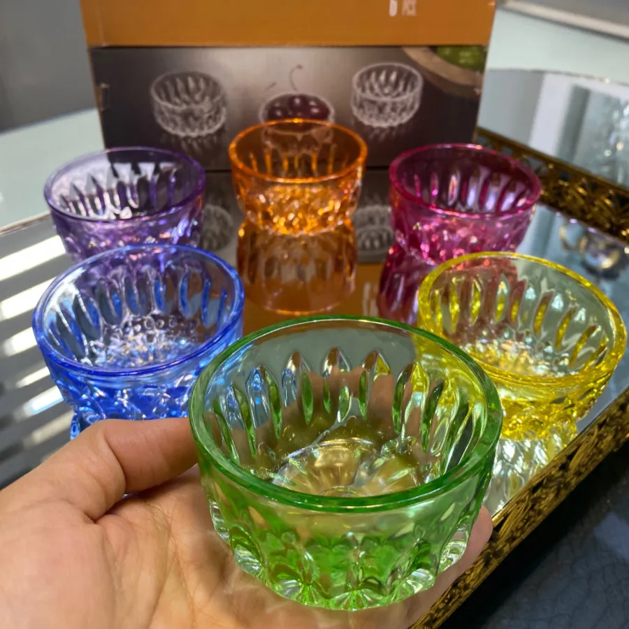 پیاله رنگی شیشهای