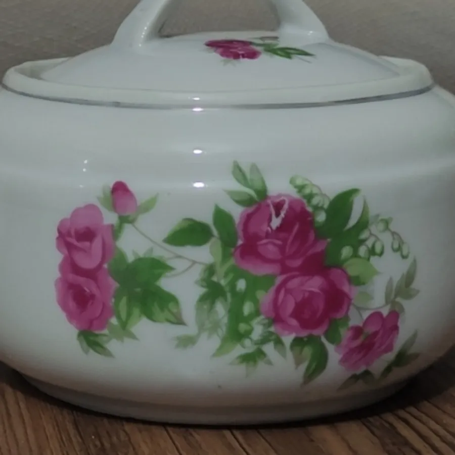 قندان گلسرخی