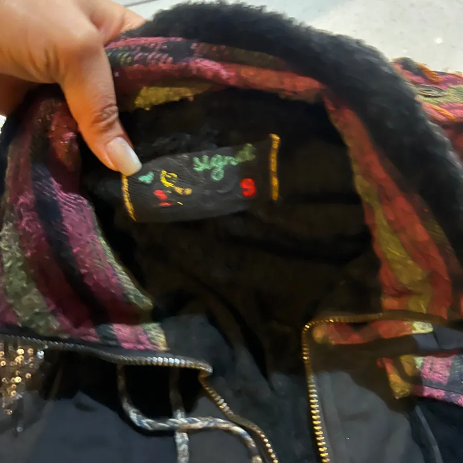 کاپشن برند signet سایزm