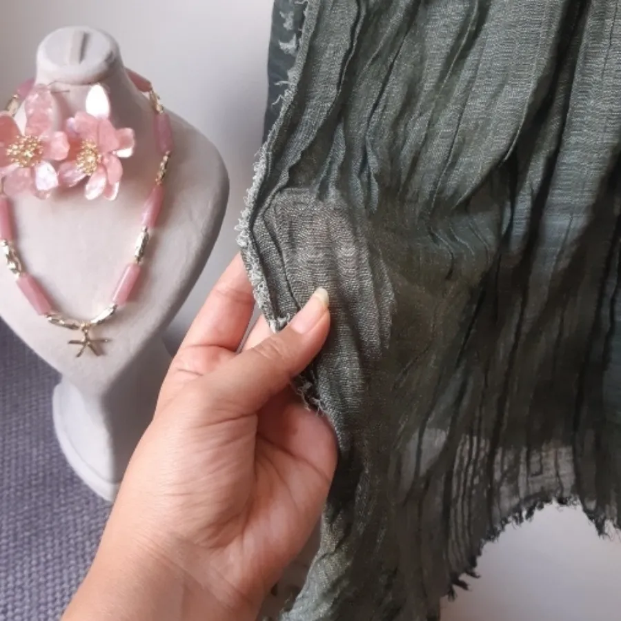 شال نخی سبز