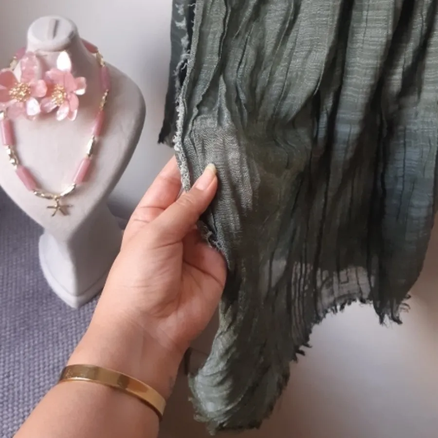 شال نخی سبز