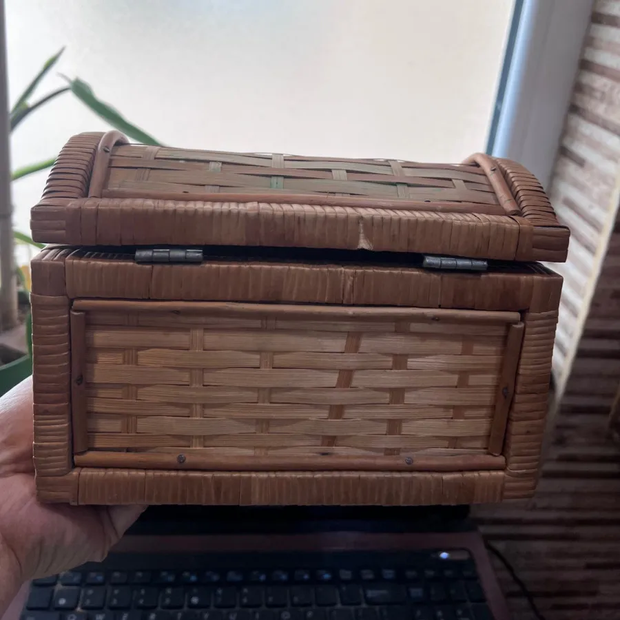 صندوق چوبی، حصیری