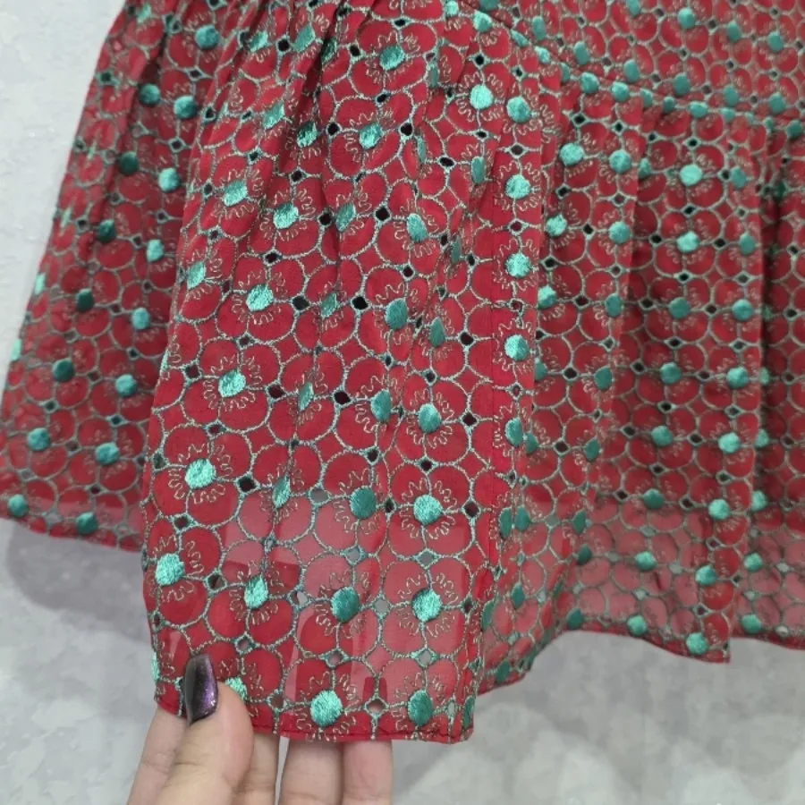 پیراهن عروسکی خامه دوزی