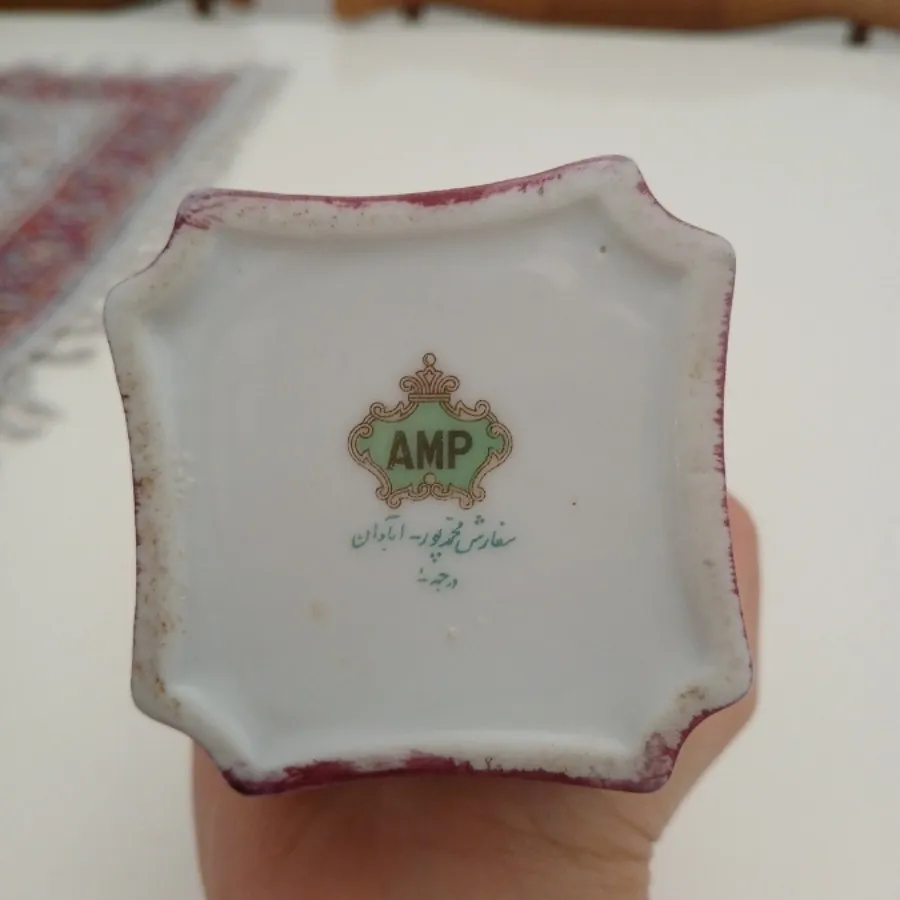 ظرف چای قدیمی