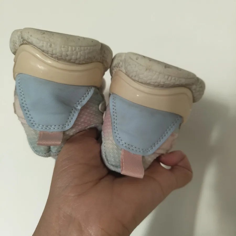 کتونی دخترانه