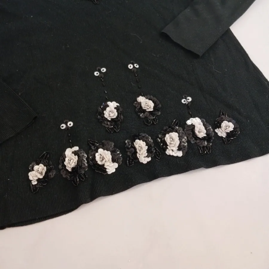 بافت مشکی پولکی