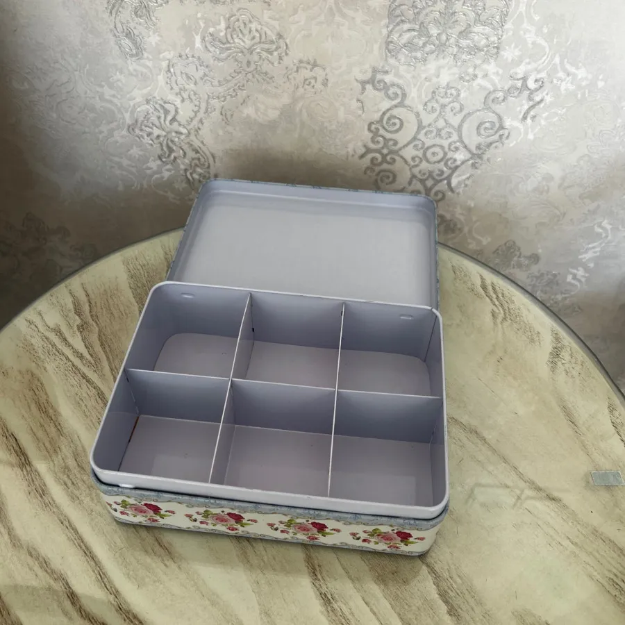 نظم دهنده ی فلزی