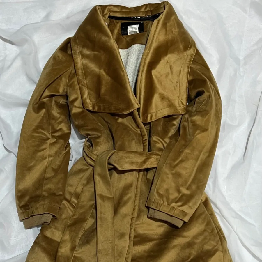 کاپشن دخترونه خیلی‌تمیز❄️