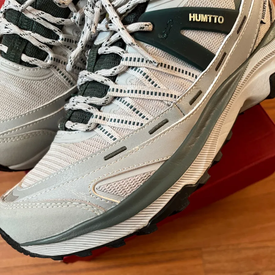 کفش humtto