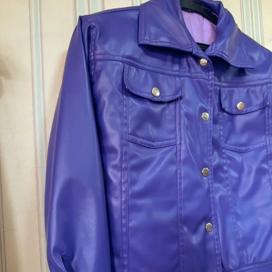 کاپشن دخترانه چرم