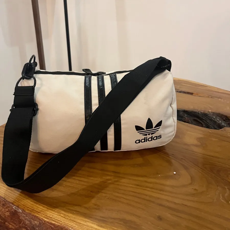 کیف آدیداس adidas