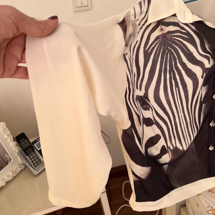 شومیز حریر پترن زبرا