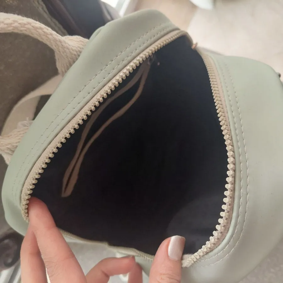 کوله پشتی سبز  پاستلی