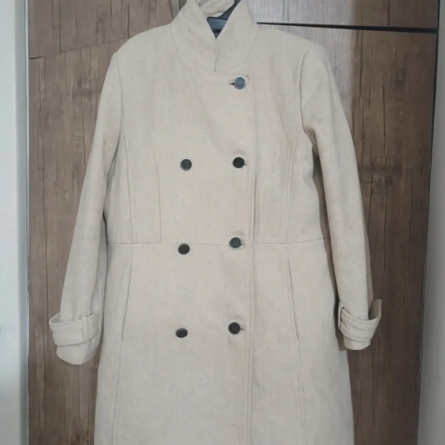 کاپشن و پالتو زنانه برند