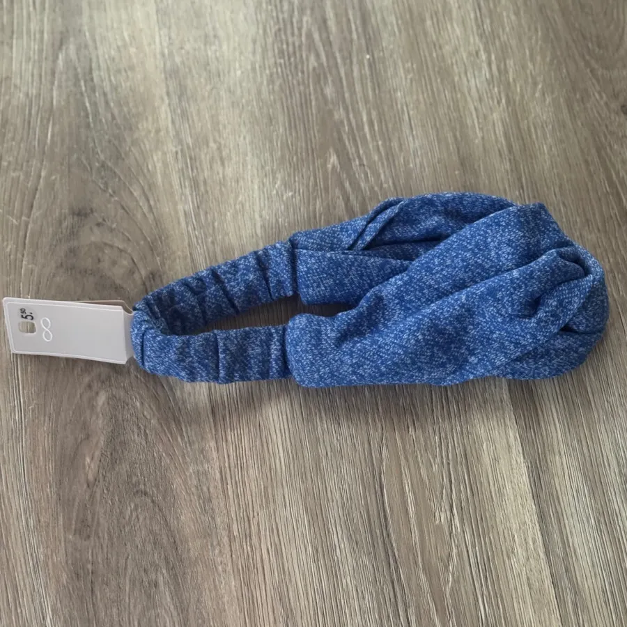 هدبند پارچه‌ای آبی