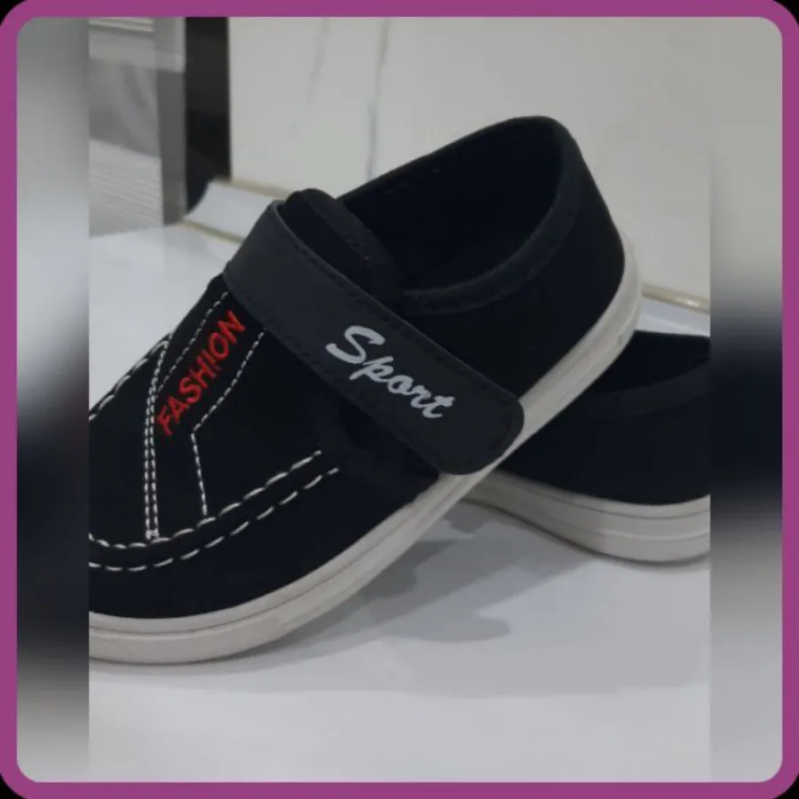 کفش پسرانه خارجی