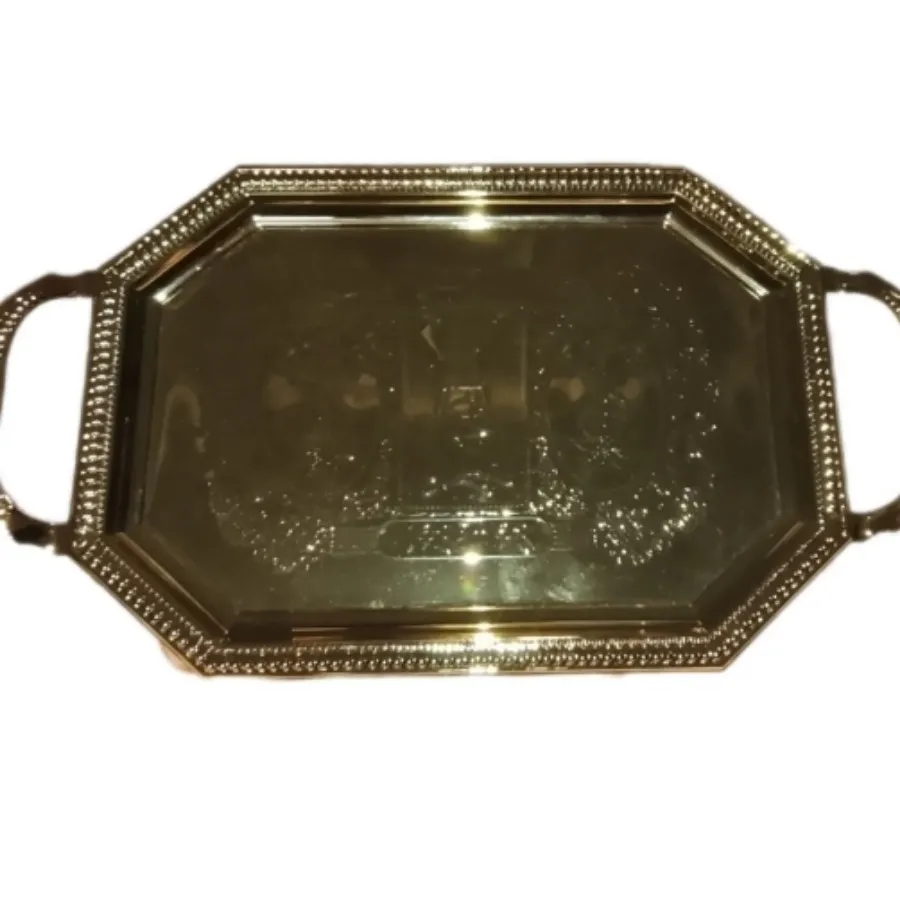 سینی آب  طلا‌ کاری شده