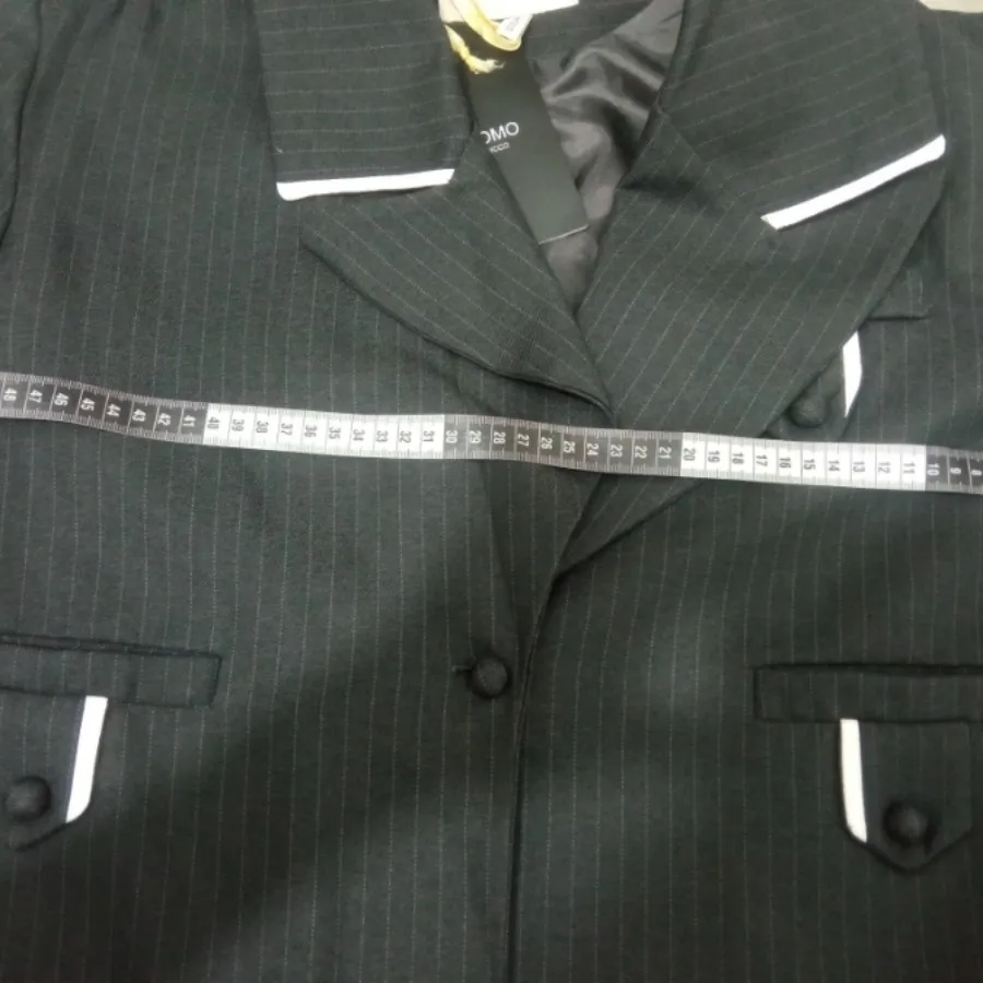 کراپ کت و شلوار