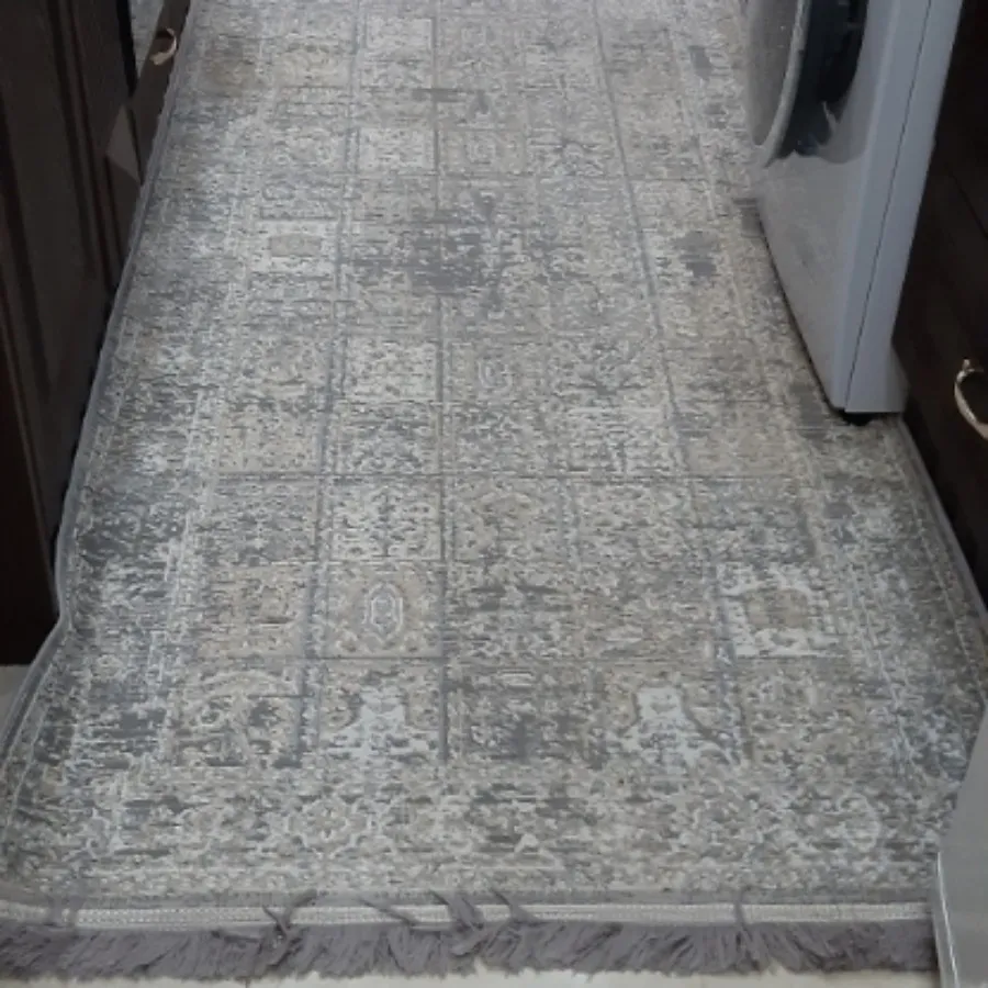 فرش کناره دوتا گرد