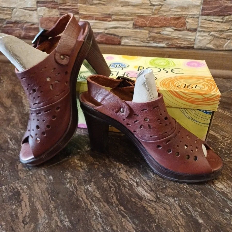 صندل پاشنه بلند