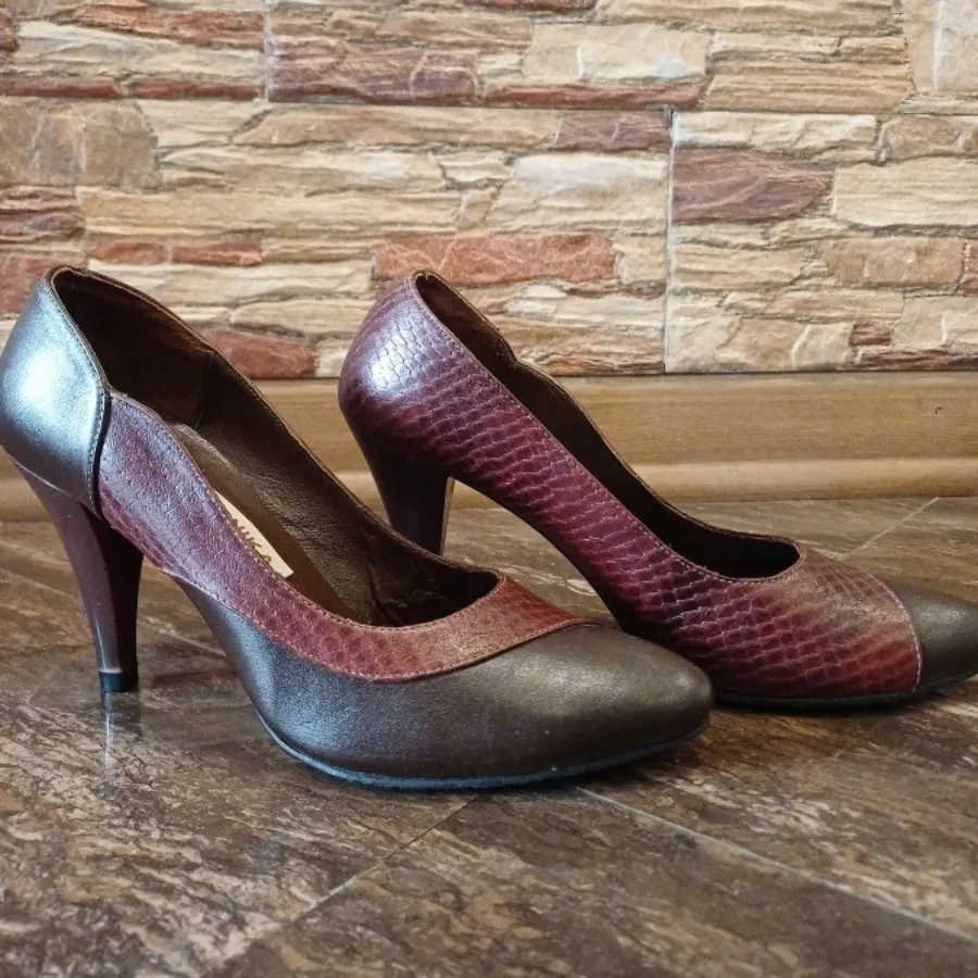 کفش زنانه پاشنه بلند