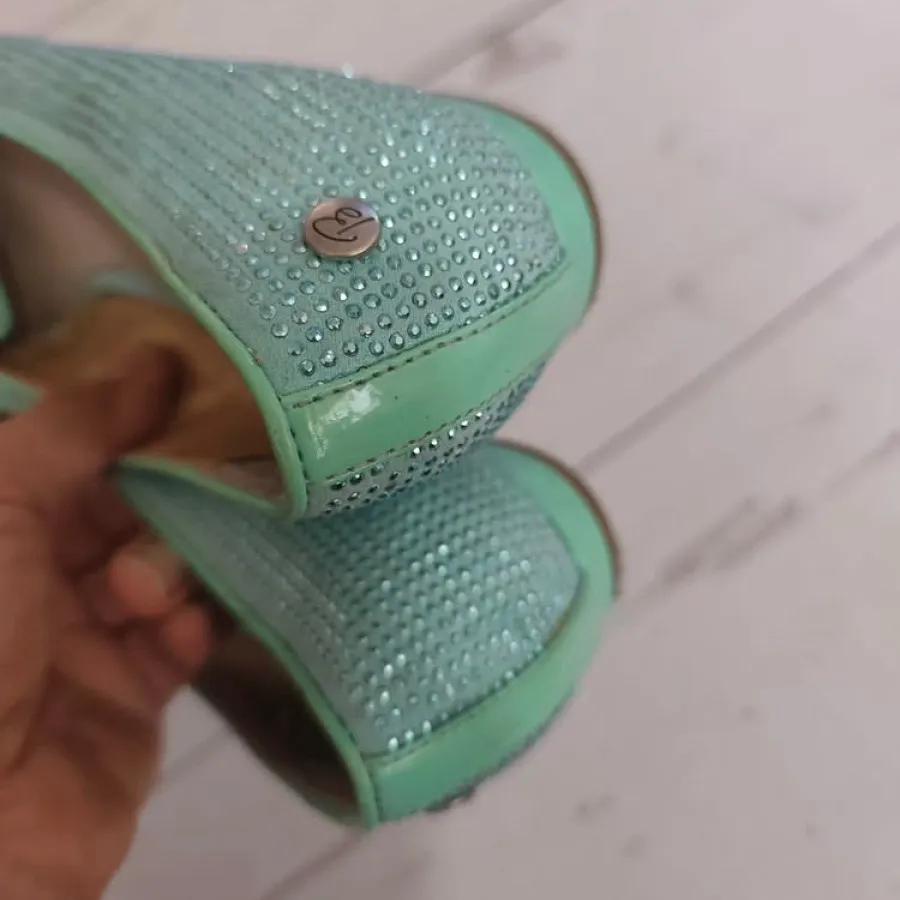 کفش نگین دار زیبا 38