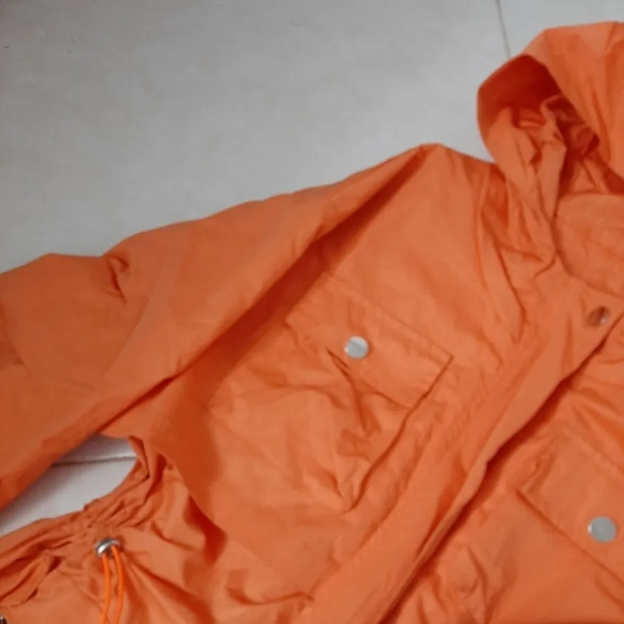 بارانی بادگیر