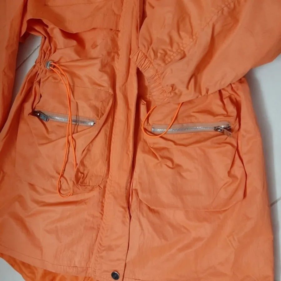 بارانی بادگیر