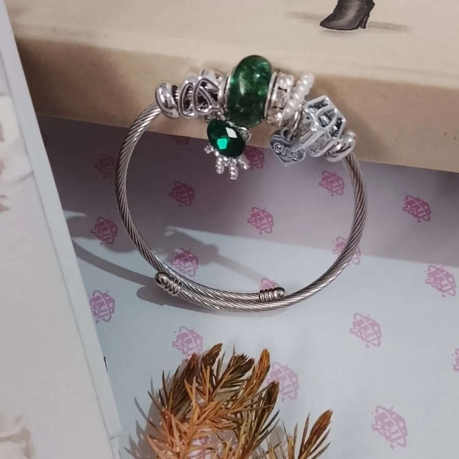 دستبند پاندورا