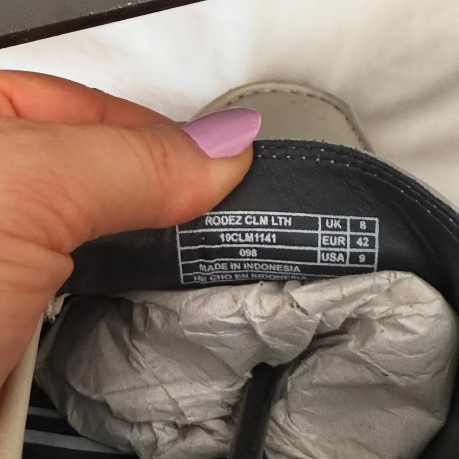 کفش مردانه Lacoste 42