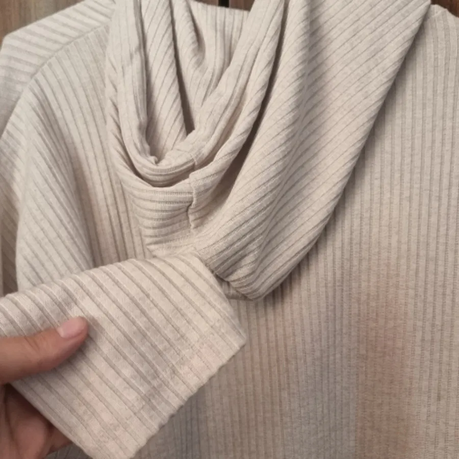 سوییشرت کانادایی کرم