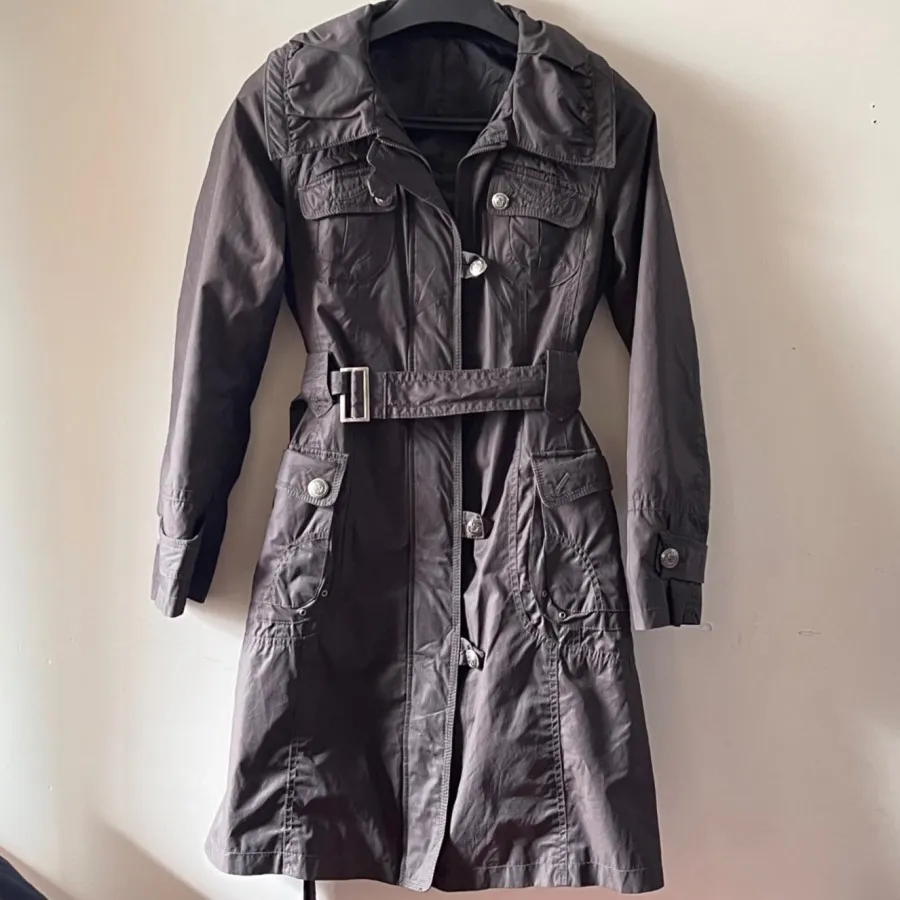 پالتو بارانی زنانه